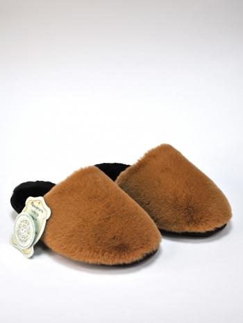 Тапочки из экомеха светло-коричневые - Обувная фабрика «ОвчинаТорг»
