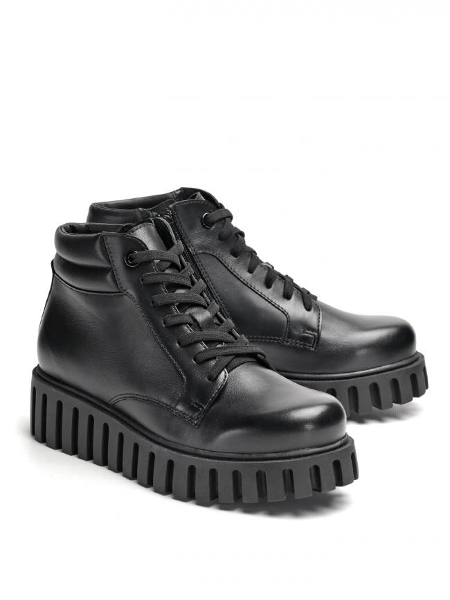 Ботинки женские - Обувная фабрика «Ионесси»