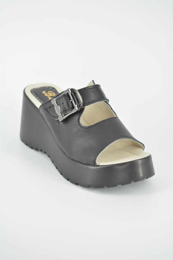 816 - Обувная фабрика «BAA Shoes»