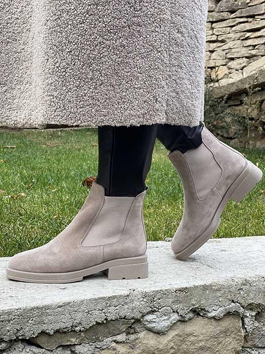 Ботинки женские бежевая замша  натуральная кожа байка - Обувная фабрика «IGORETII»