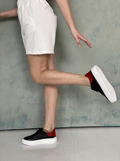 Кеды чёрные красная вставка белая подошва - Обувная фабрика «IGORETII»