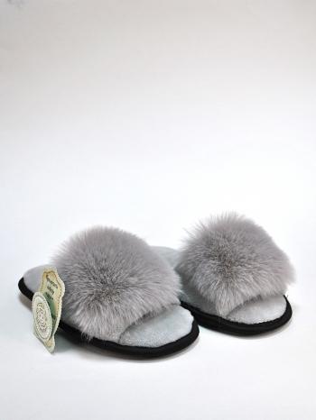 Тапочки из экомеха с бубоном серые - Обувная фабрика «ОвчинаТорг»