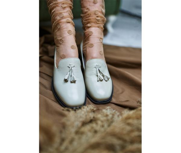 Туфли бежевые с кисточкой натуральная кожа - Обувная фабрика «IGORETII»