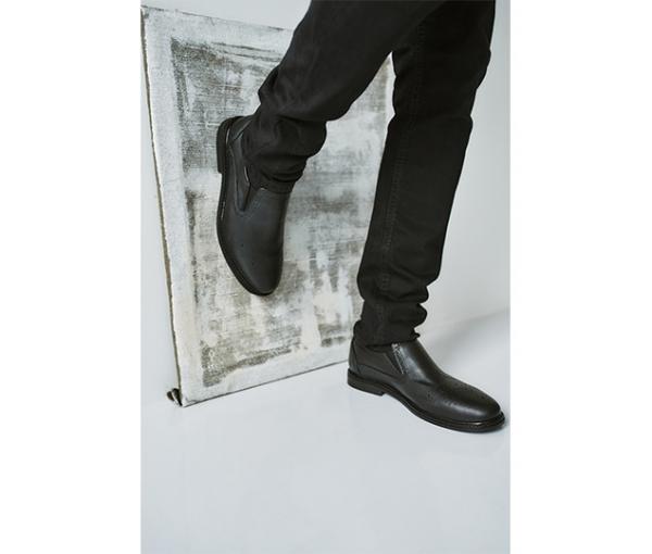 Туфли чёрные с перфорацией натуральная кожа - Обувная фабрика «IGORETII»